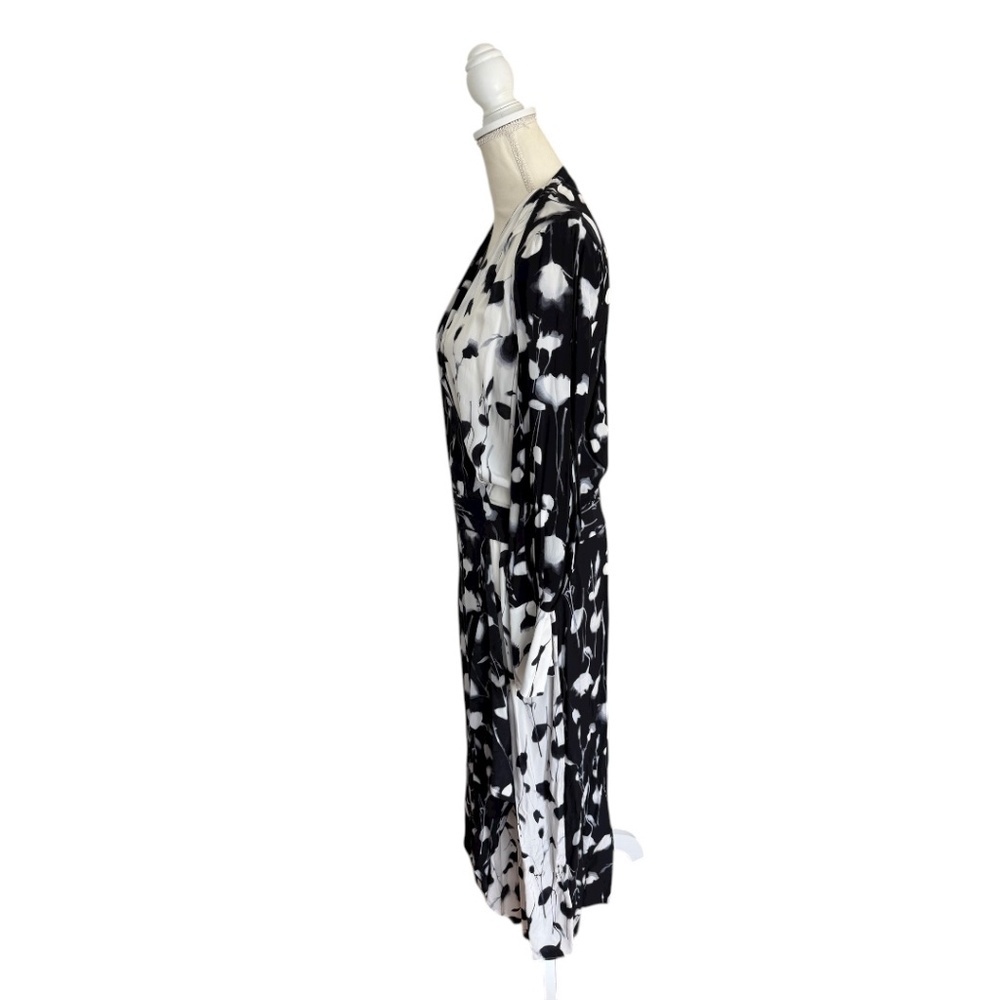 Equipment Neema Silk Feel Wrap Midi Dress Black White Floral Size 8 - Picture 3 of 15